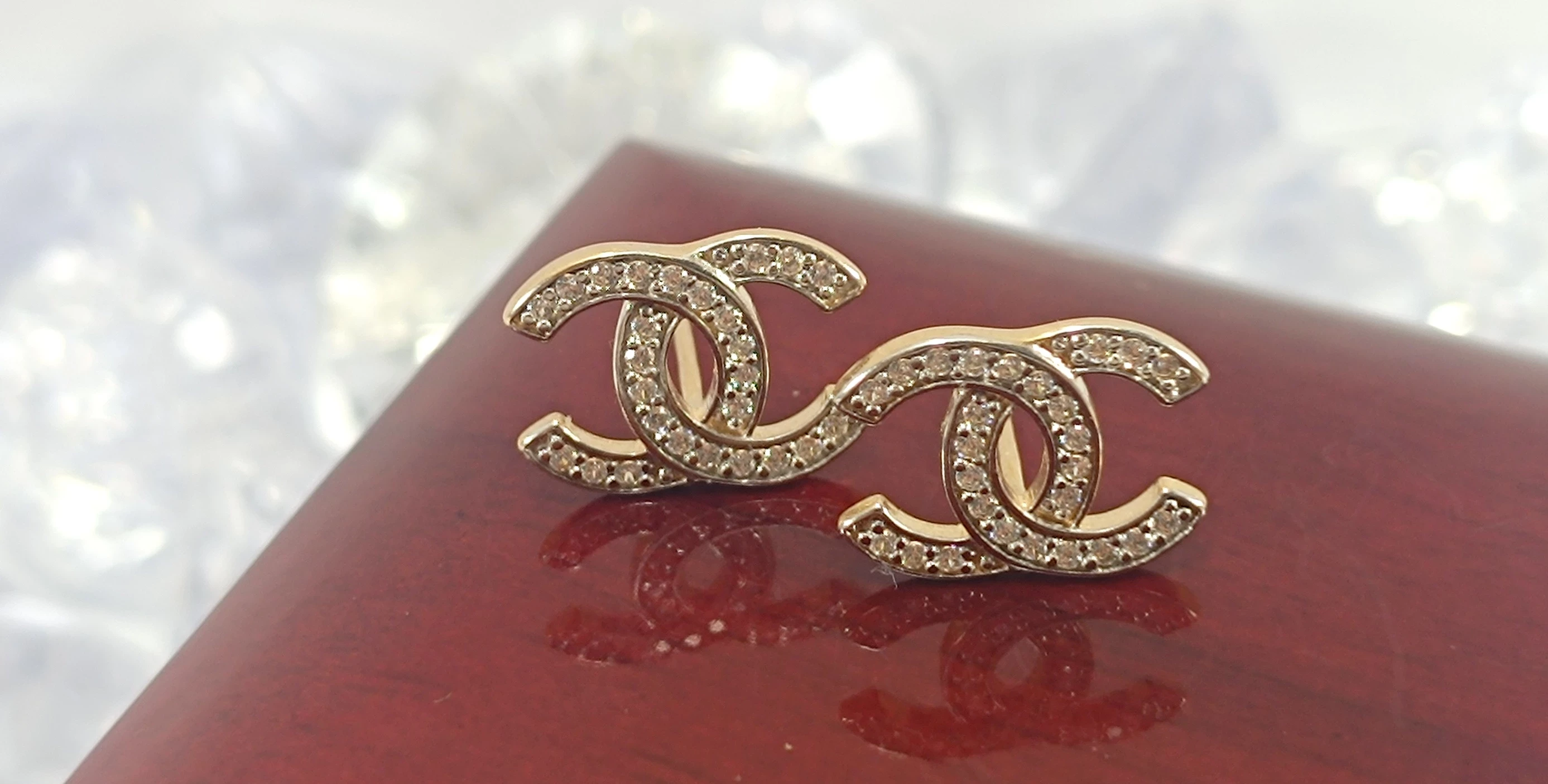 nienoszone-zlote-kolczyki-chanel-z-cyrkoniami-585-184g-kamien-bez-kamienia