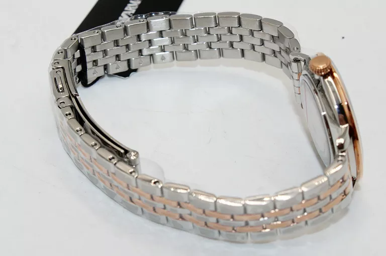 ZEGAREK DAMSKI EMPORIO ARMANI AR11157 WR30M