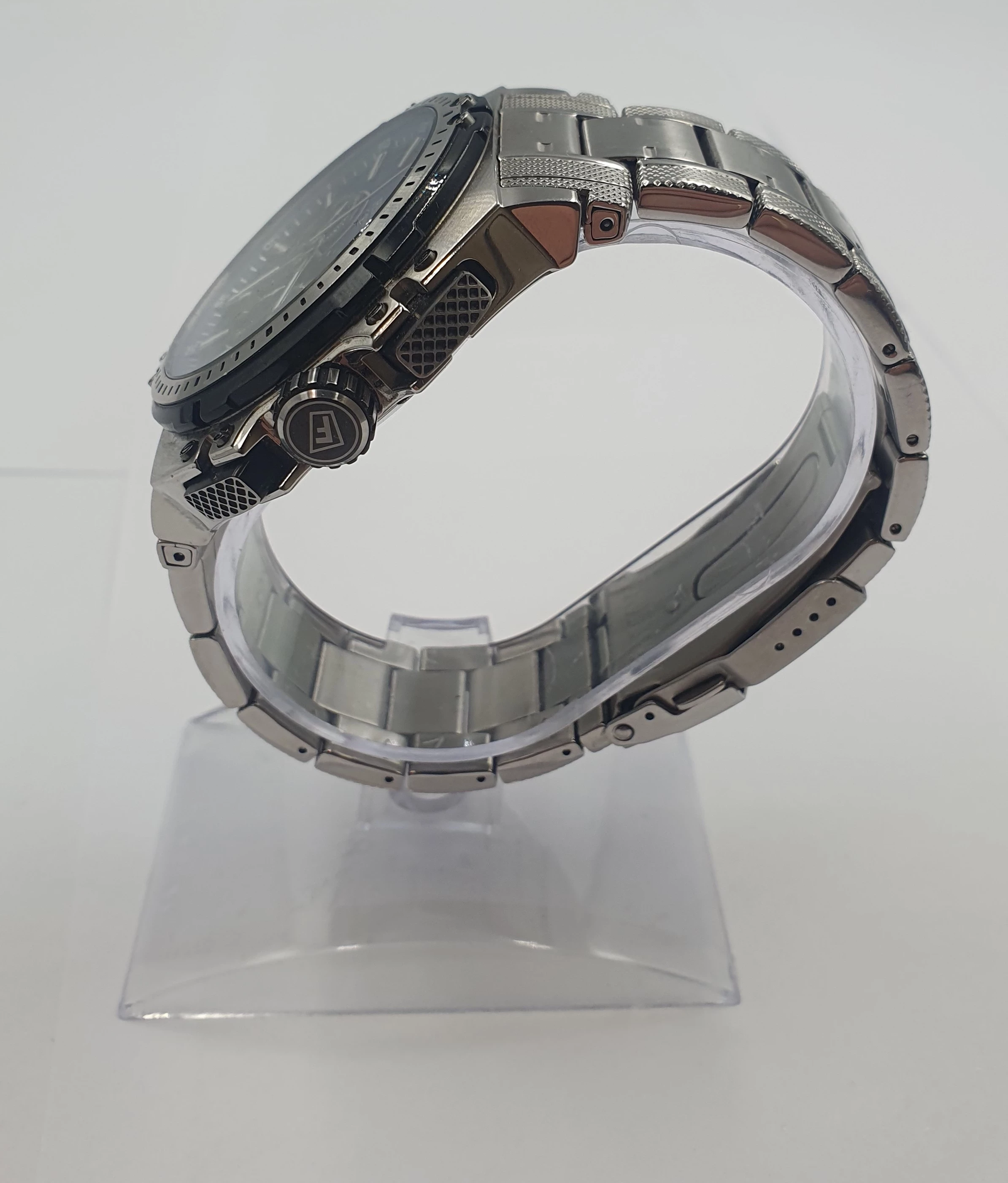 zegarek-festina-f16968-gwarancja-material-paska-stal