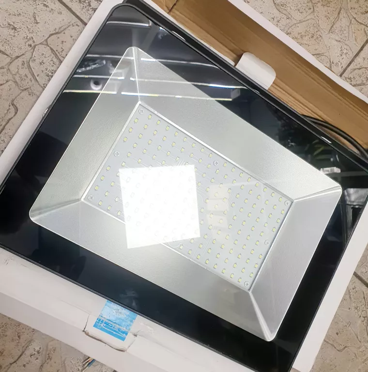 LED BEMKO 6000K 8500LM LFS-100BL-KK