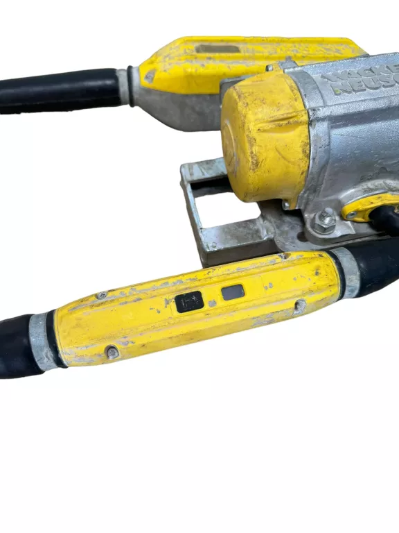 WIBRATOR PRZYCZEPNY WACKER NEUSON ARFU 26/6/230 ROK PRODKUCJI 2020