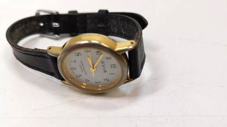 ZEGAREK DAMSKI AVIA 874572