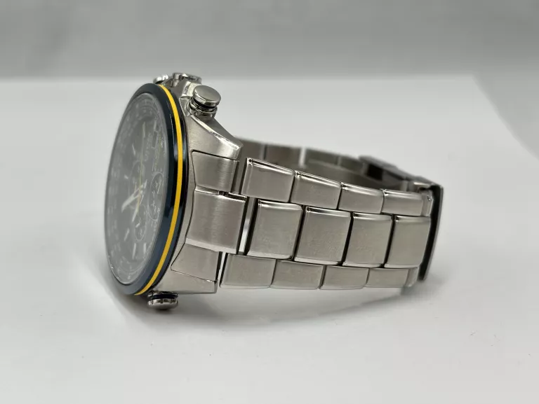 ZEGAREK CITIZEN H800-S081157
