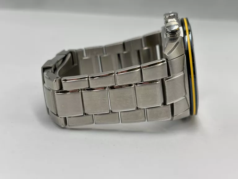 ZEGAREK CITIZEN H800-S081157