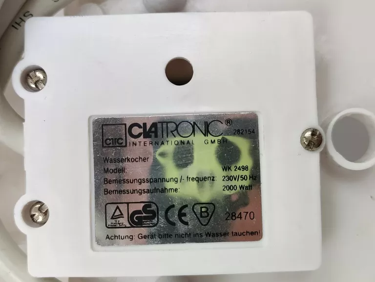 CZAJNIK BEZPRZEWODOWY CLATRONIC WK2498 BIAŁY 2000W