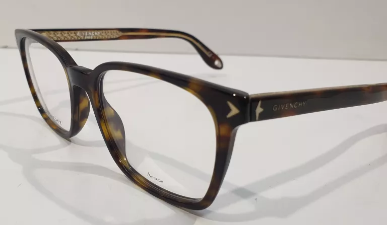 GIVENCHY KOREKCYJNE GV 0067 06J 52 ROZMIAR M
