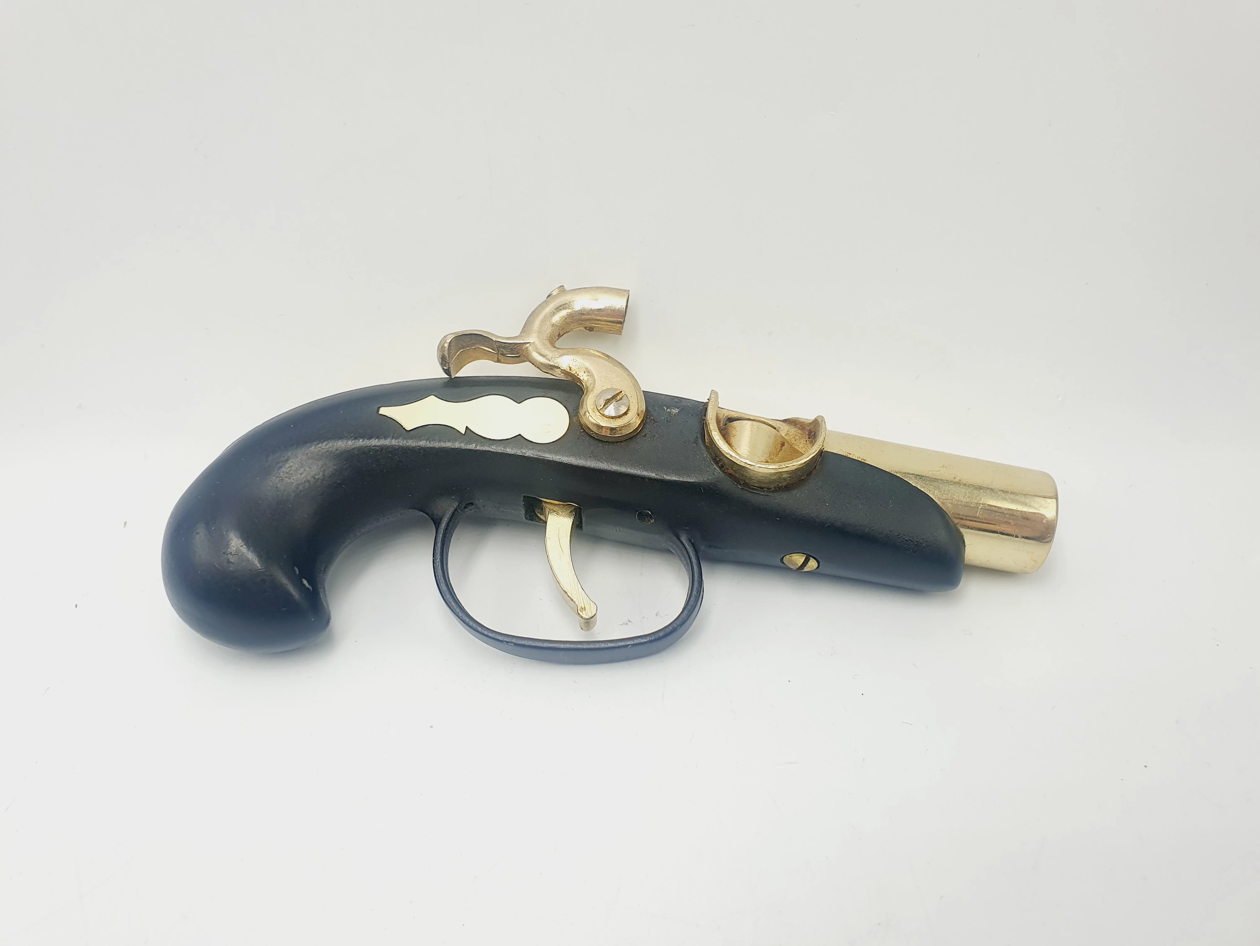 pistolet-zapalniczka-vintage-kollataja-33-wroclaw