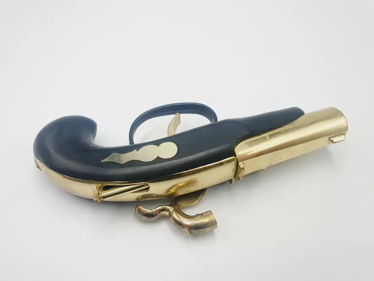pistolet-zapalniczka-vintage-rodzaj-benzynowa