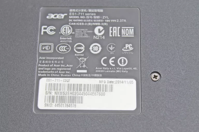 LAPTOP ACER ASPIRE ES1 711 17,3" 500GB/4GB RAM/WIN 11