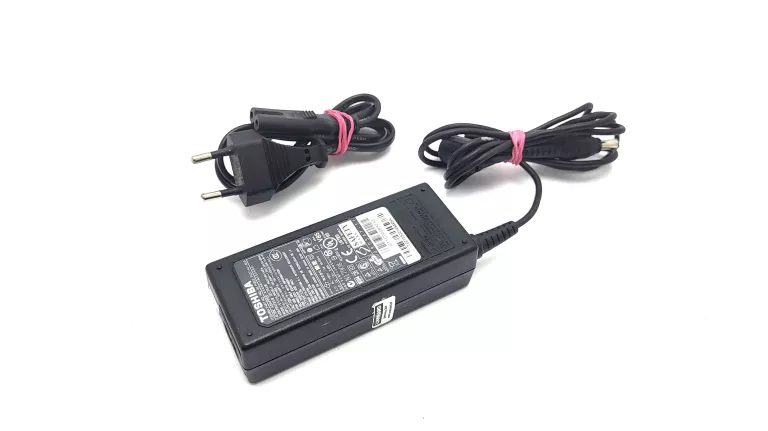 laptop-toshiba-portege-r700-przekatna-ekranu-13