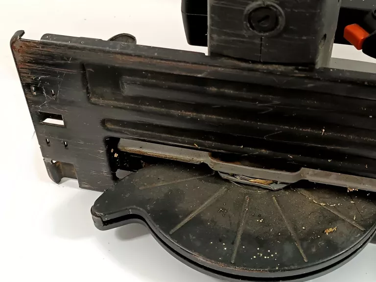 PIŁA TARCZOWA BLACK DECKER BD 865