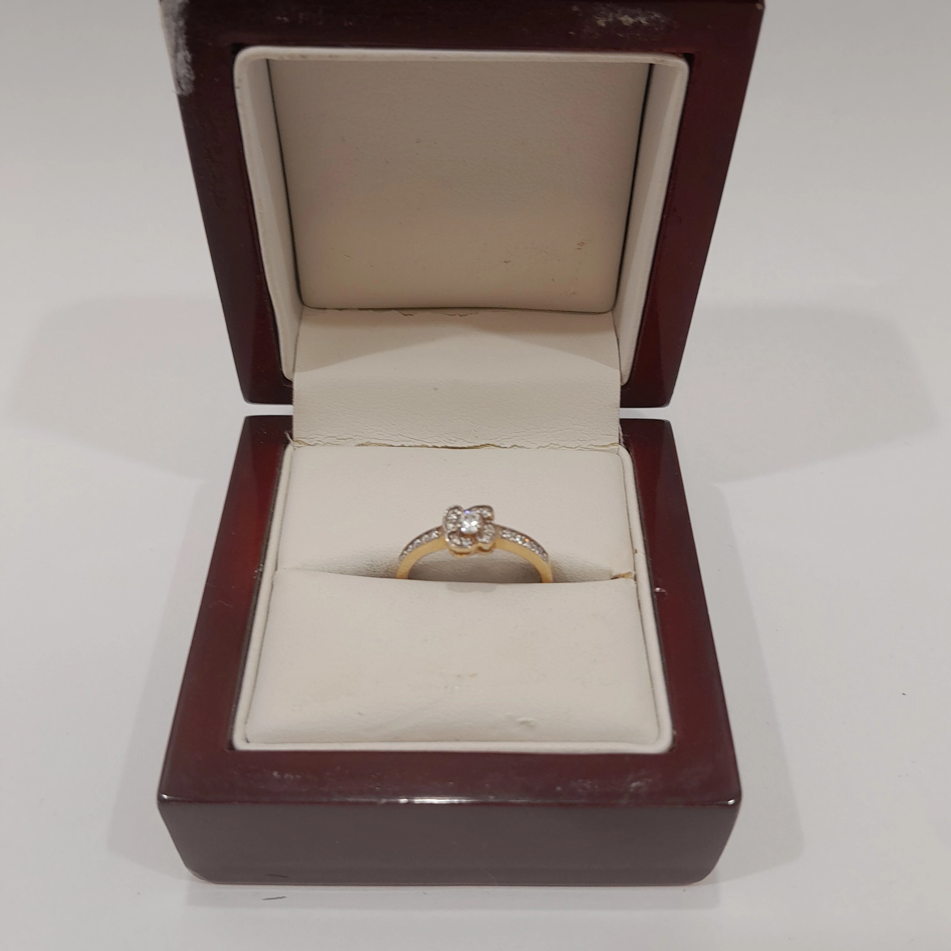 wyrob-jubilerski-pierscionek-585-200g-r10-legnicka-66-wroclaw