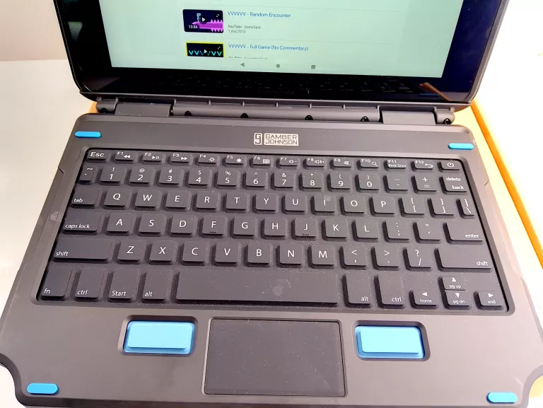 TABLET PANCERNY INARI 10C + KALWIATURA GAMBER JOHNSON