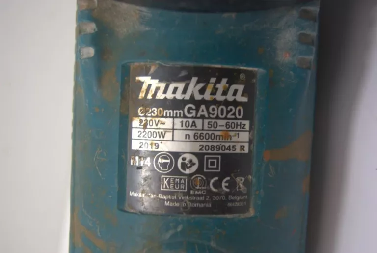 SZLIFIERKA KĄTOWA MAKITA GA9020