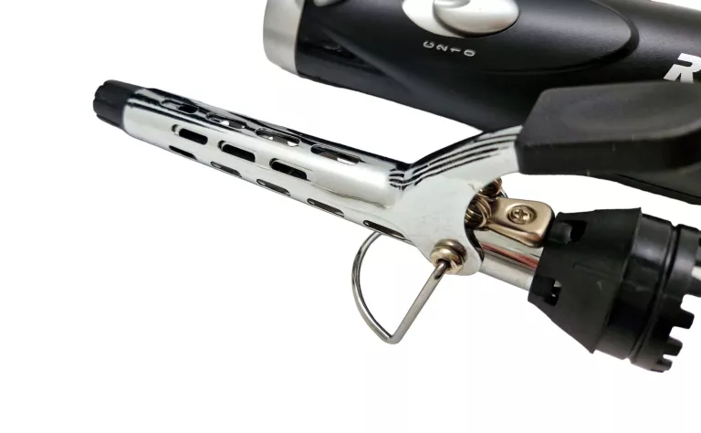 suszarko-lokowka-romix-koncowki-kolor-dominujacy-czarny