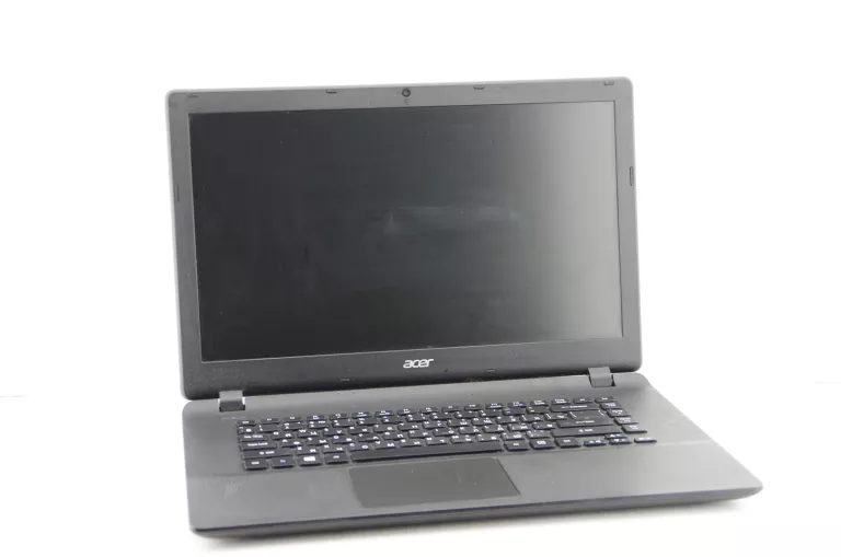WSPANIAŁY LAPTOP ACER N15C4 15,6 " AMD A8 8 GB / 120 GB SUPER STAN