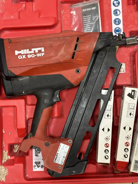 gwozdziarka-hilti-gx-90-wf-2-x-akumulator-stan-11323-2