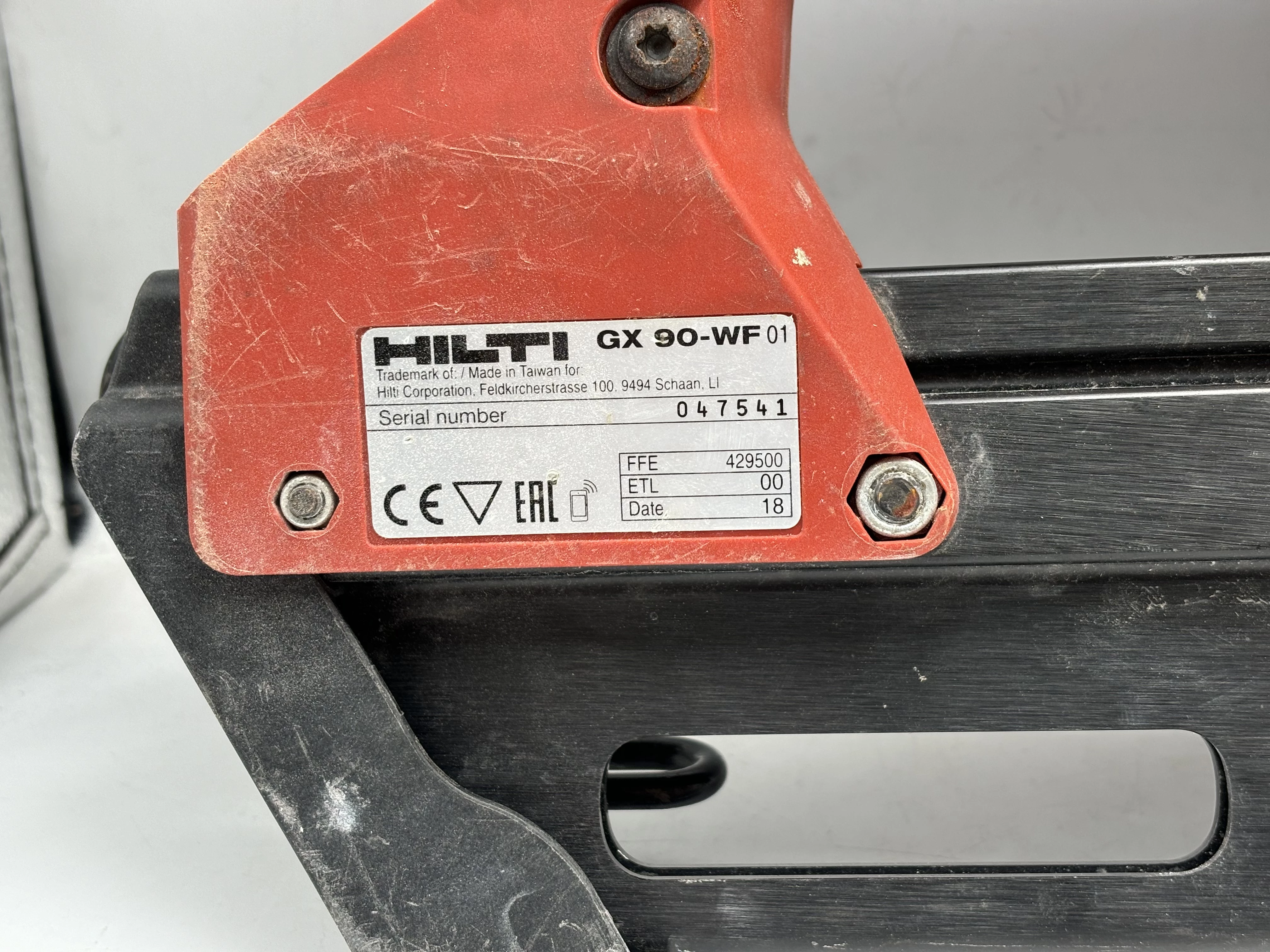gwozdziarka-hilti-gx-90-wf-2-x-akumulator-marka-248811-950608
