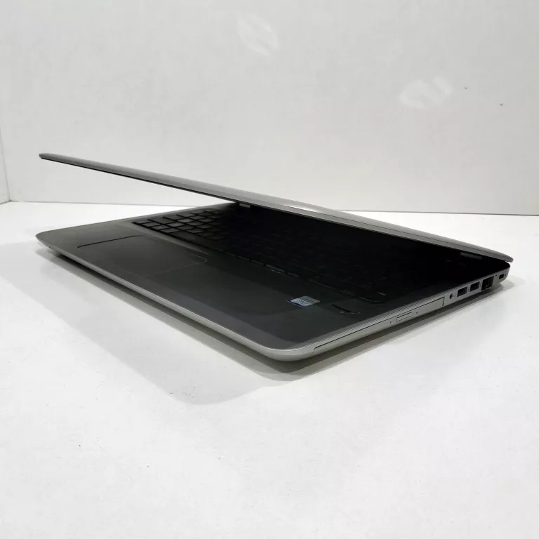 LAPTOP HP PROBOOK 450 G4 I3/4GB/256GB