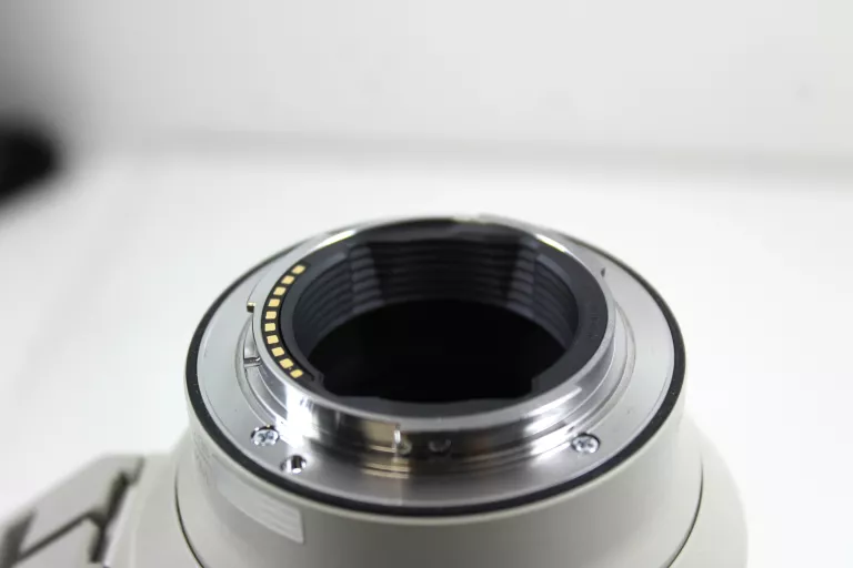 obiektyw-sony-fe-70-200mm-f28-gm-oss-sel70200gm-model-fe-70-200-mm-f28-gm-oss