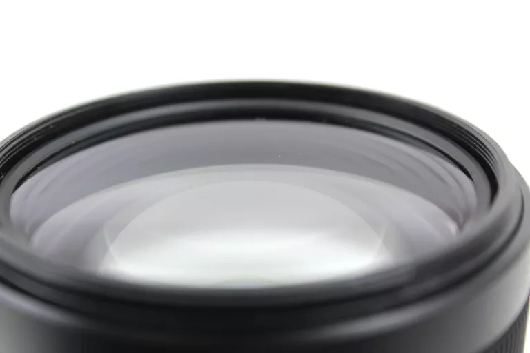 obiektyw-sony-fe-70-200mm-f28-gm-oss-sel70200gm-ean-gtin-4548736038400