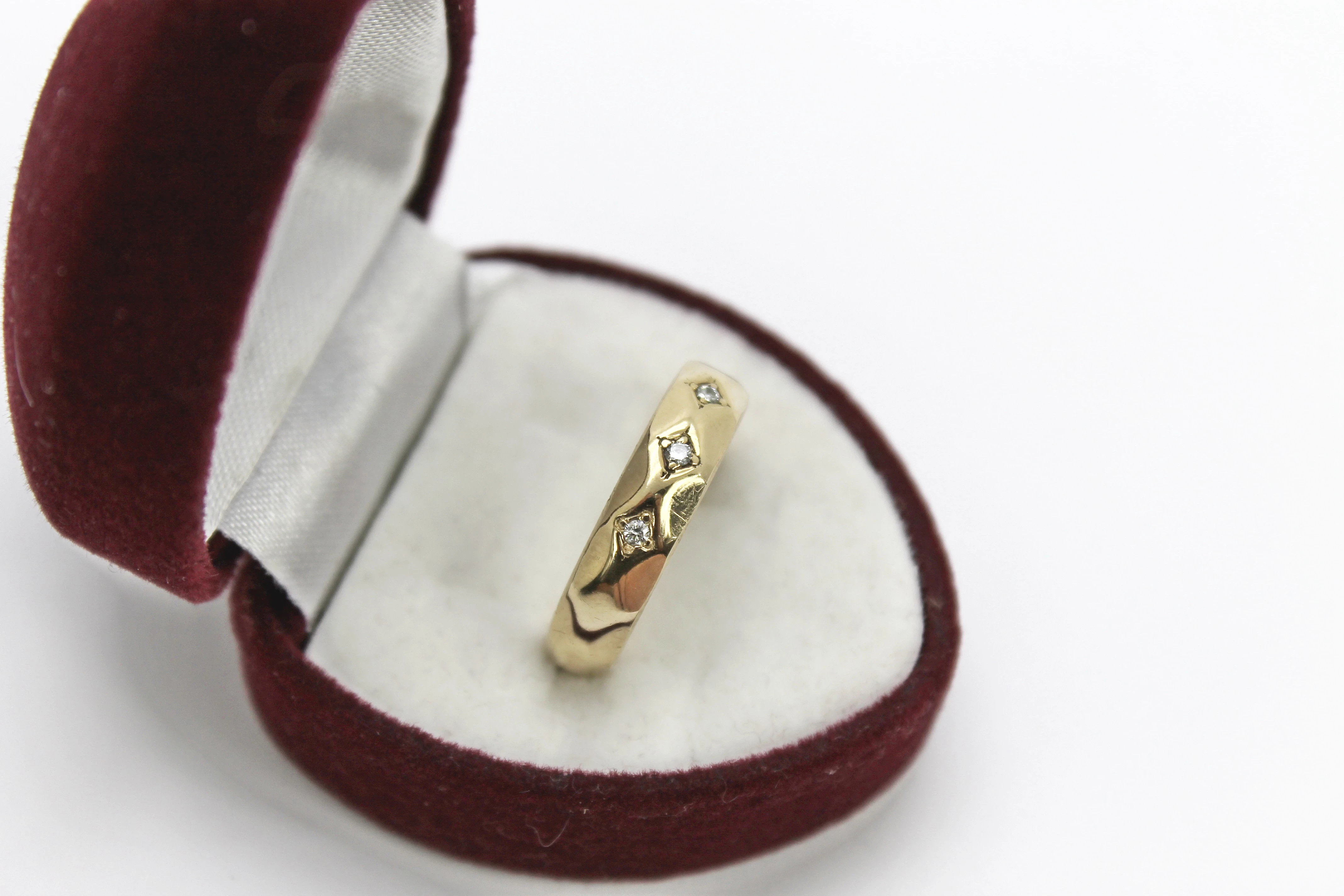 zlota-obraczka-3-brylanty-pr-585-rozm-14-certyfikat-kamien-17088-8