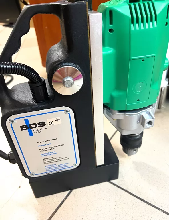WIERTARKA MAGNETYCZNA MB 30/1 MAGNET MOTOR SPRAWNA !!