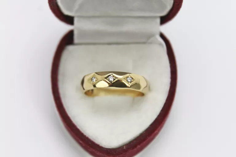 zlota-obraczka-3-brylanty-pr-585-rozm-14-certyfikat-stan-11323-2