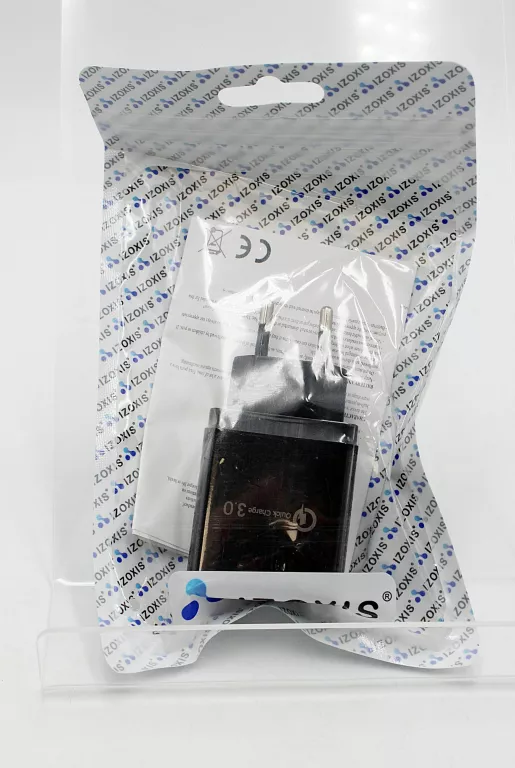 uniwersalna-ladowarka-sieciowa-izoxis-quick-charge-30-4xusb-31a-glogowska-160-poznan