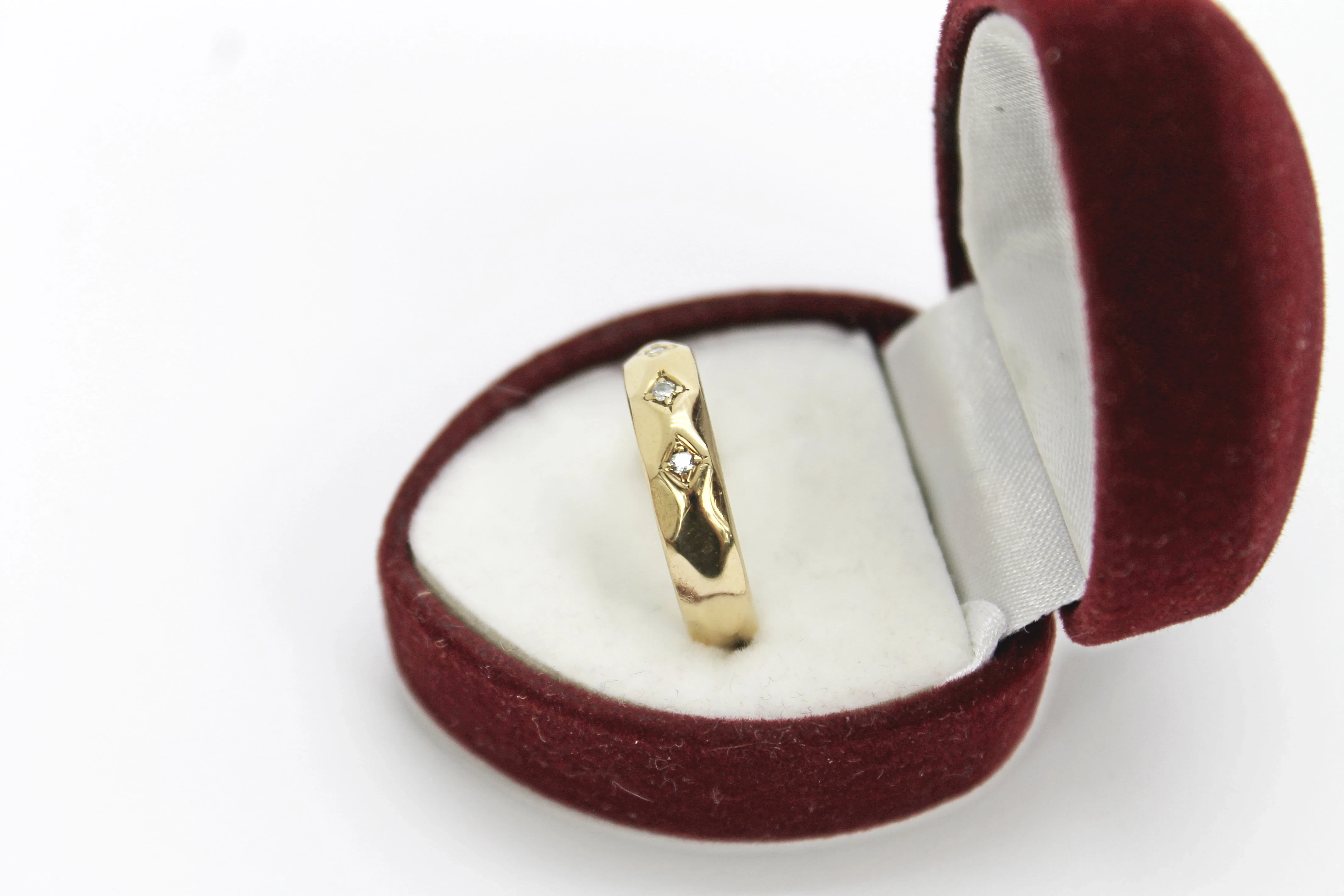 zlota-obraczka-3-brylanty-pr-585-rozm-14-certyfikat-rozmiarsrednica-wew-mm-372-14