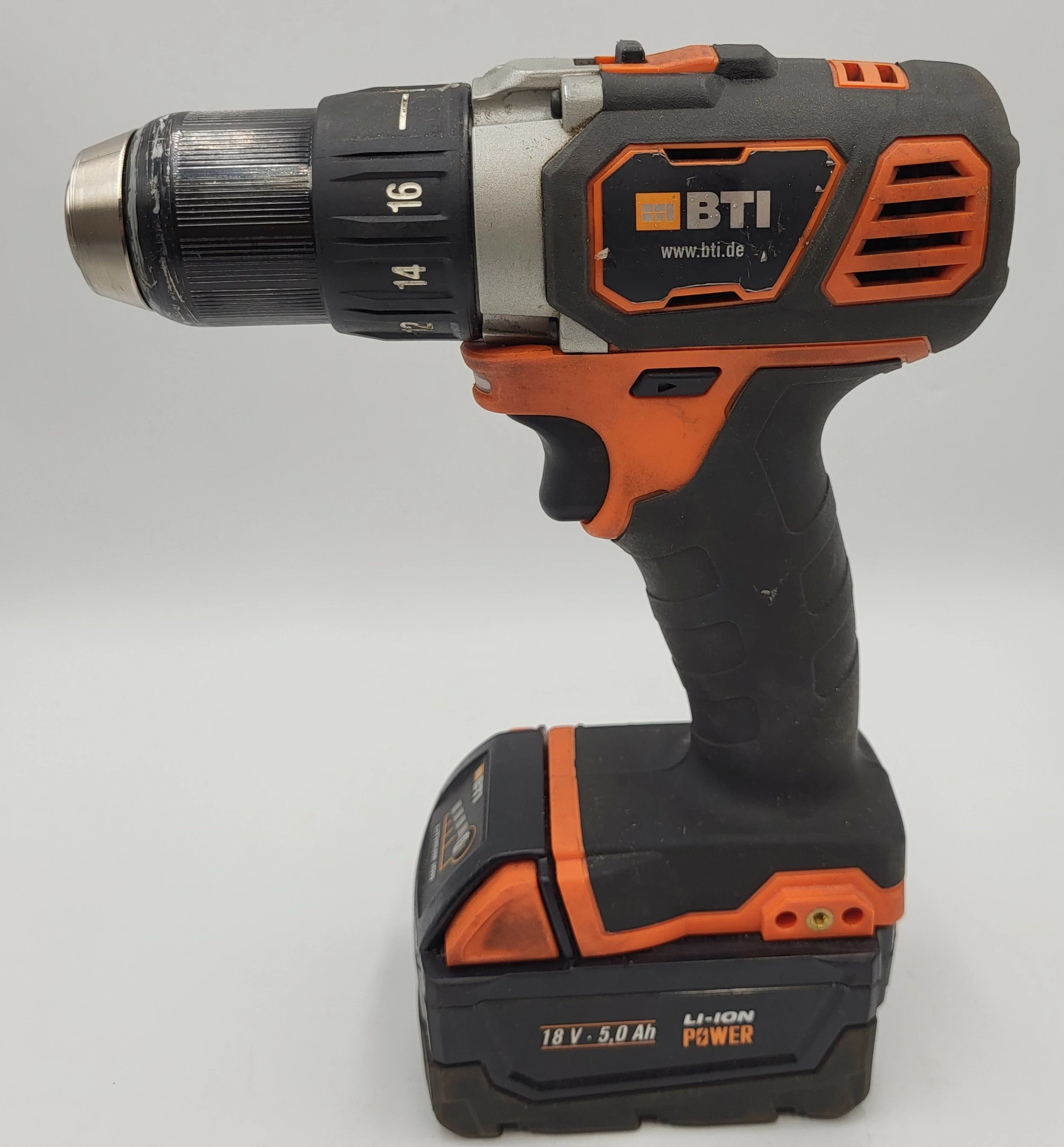 wkretarka-bti-a18-bs-2-9078473-aku-50ah-18v-lad-a144-18-lg-2-pojemnosc-akumulatora-5