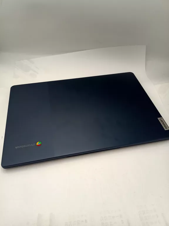 LAPTOP LENOVO IDEAPAD CHROME 3 15IJL