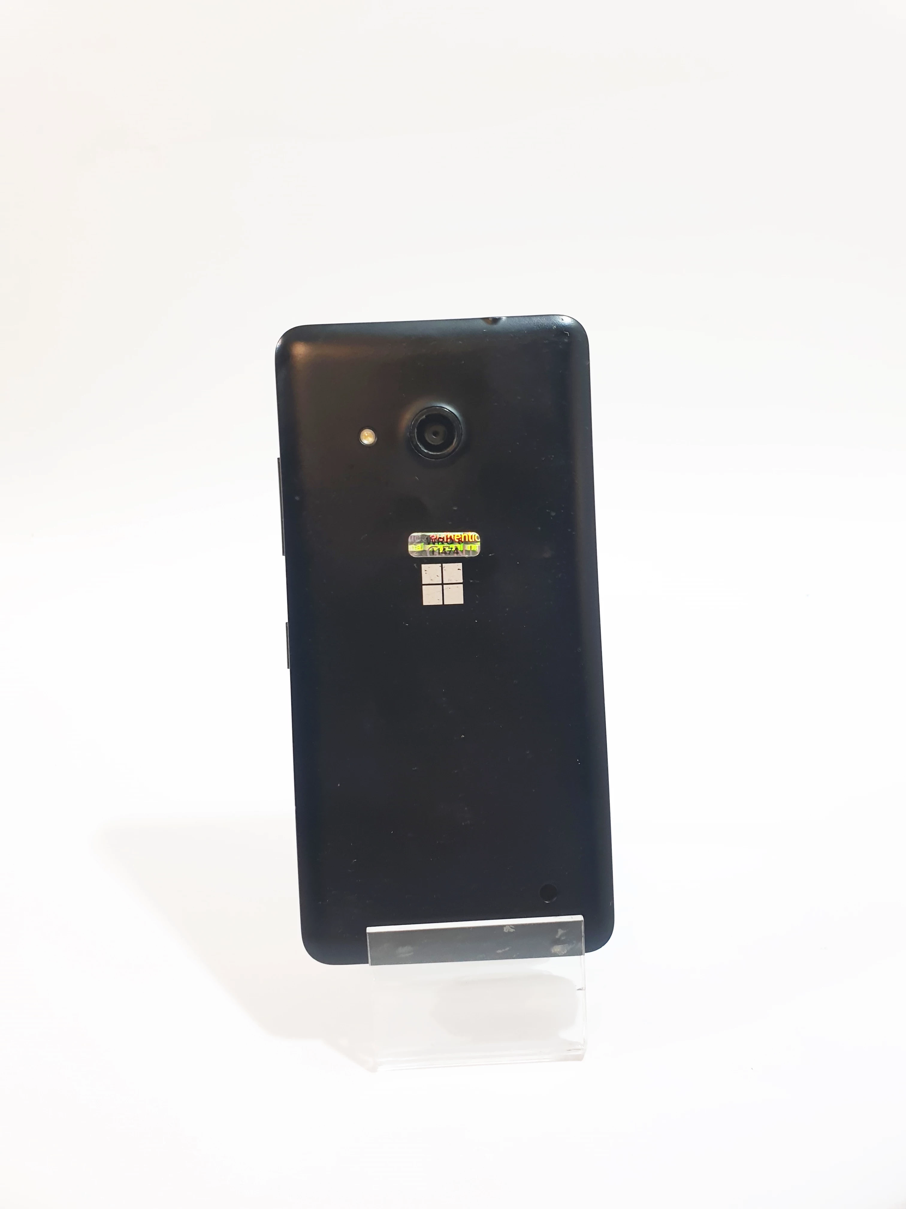 telefon-nokia-lumia-550-18gb-opis-typ-smartfon