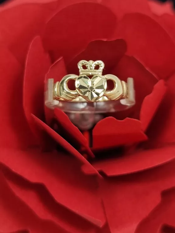 ZŁOTY PIERŚCIONEK CLADDAGH RING P: 375 W: 1,82G R: 12
