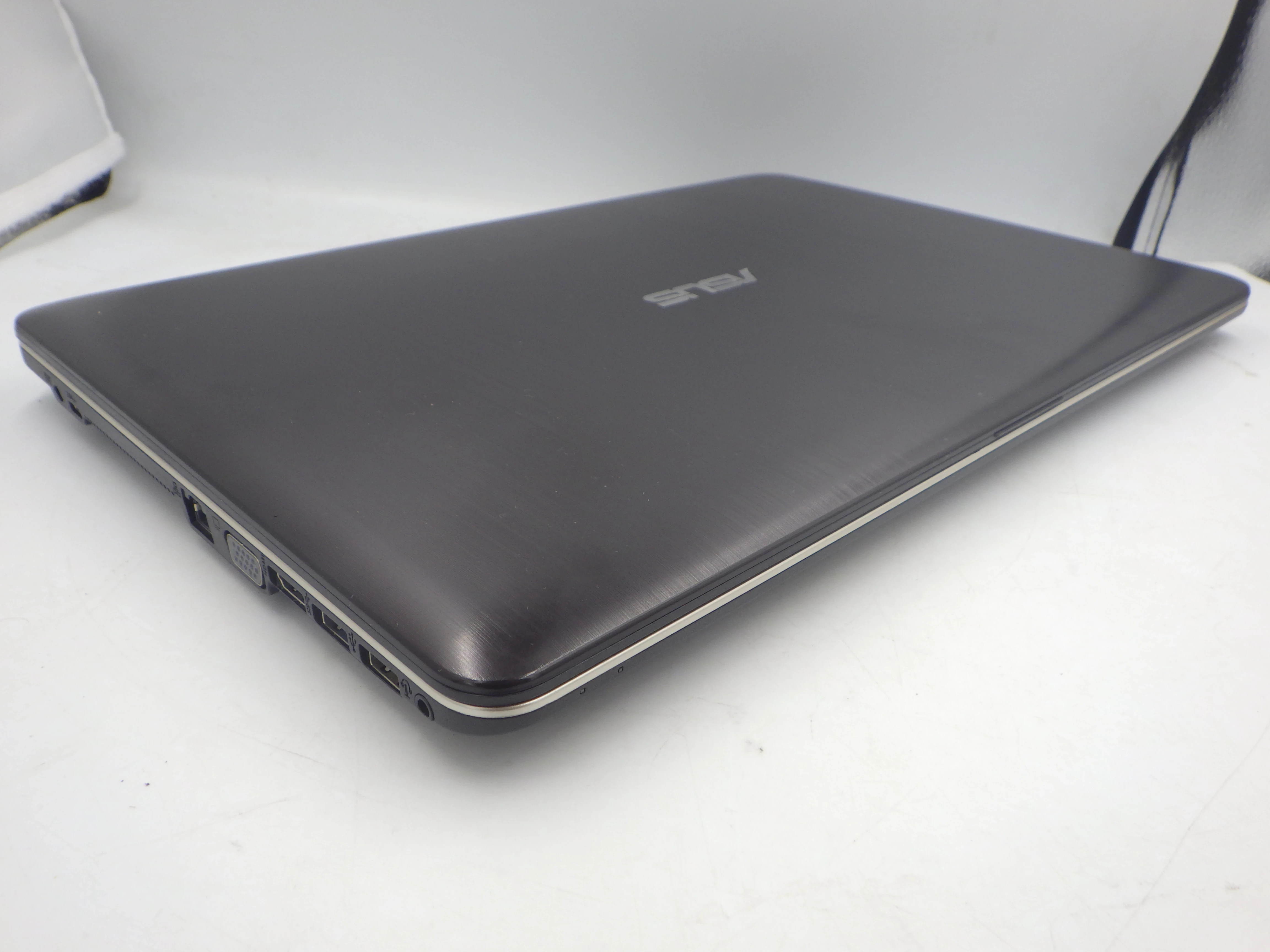 laptop-asus-f540y-156-amd-przekatna-ekranu-1560