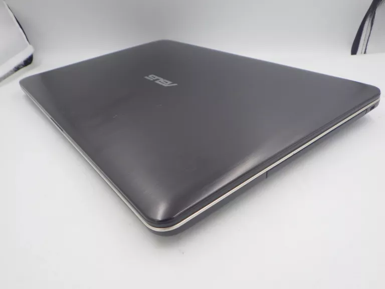 LAPTOP ASUS F540Y 15,6 " AMD