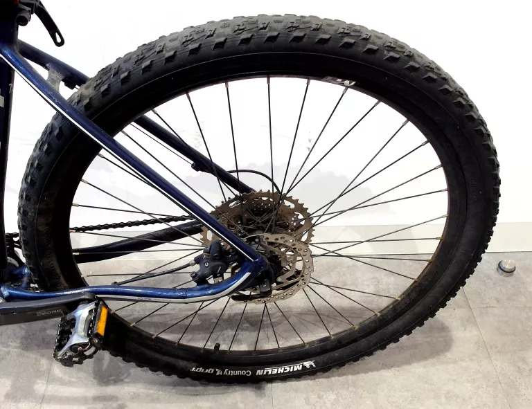 ROMET MUSTANG M4 LTD CZARNO NIEBIESKI 2021