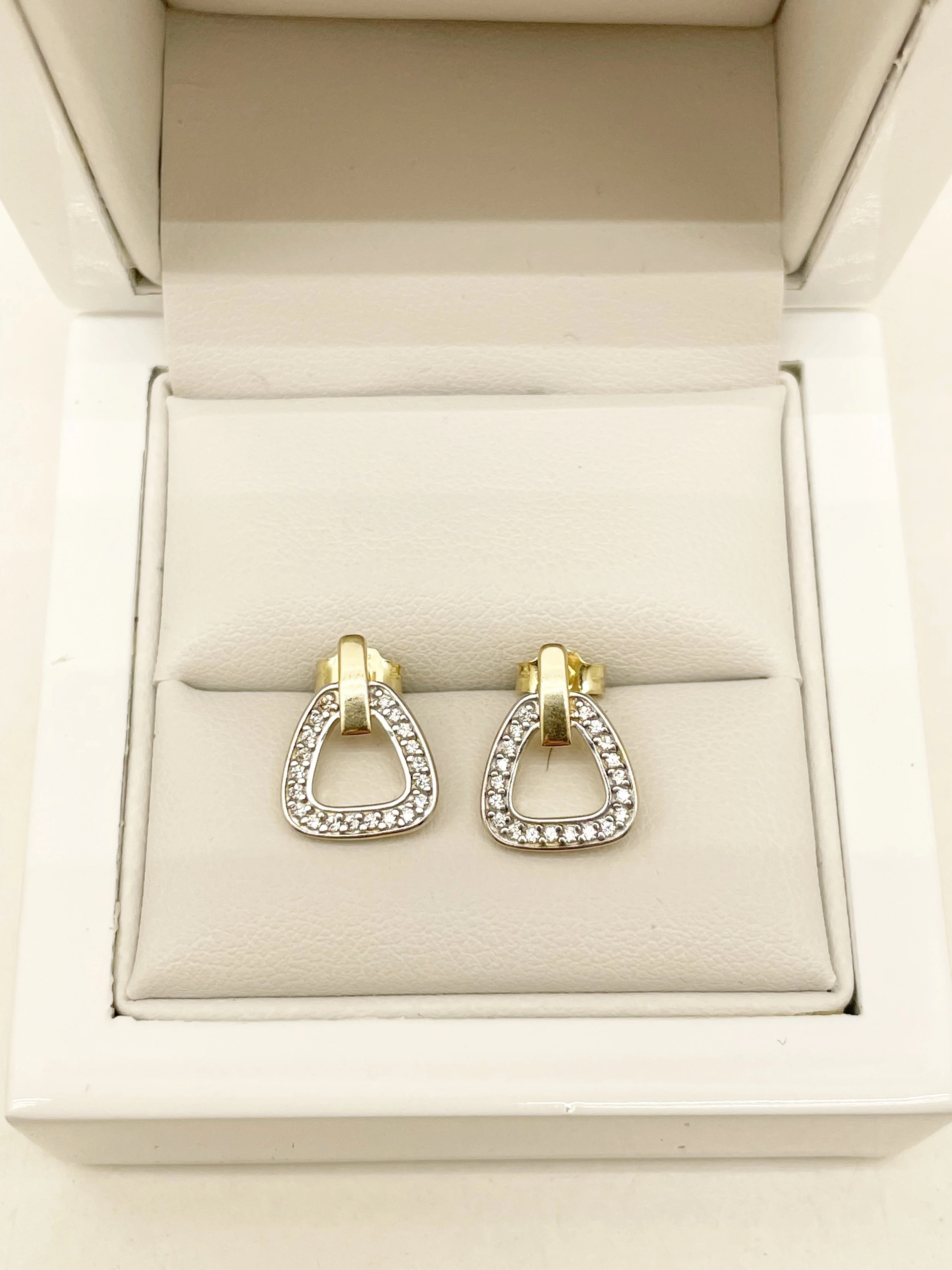 sliczne-zlote-kolczyki-246g-p585-obornicka-59-sj-wroclaw