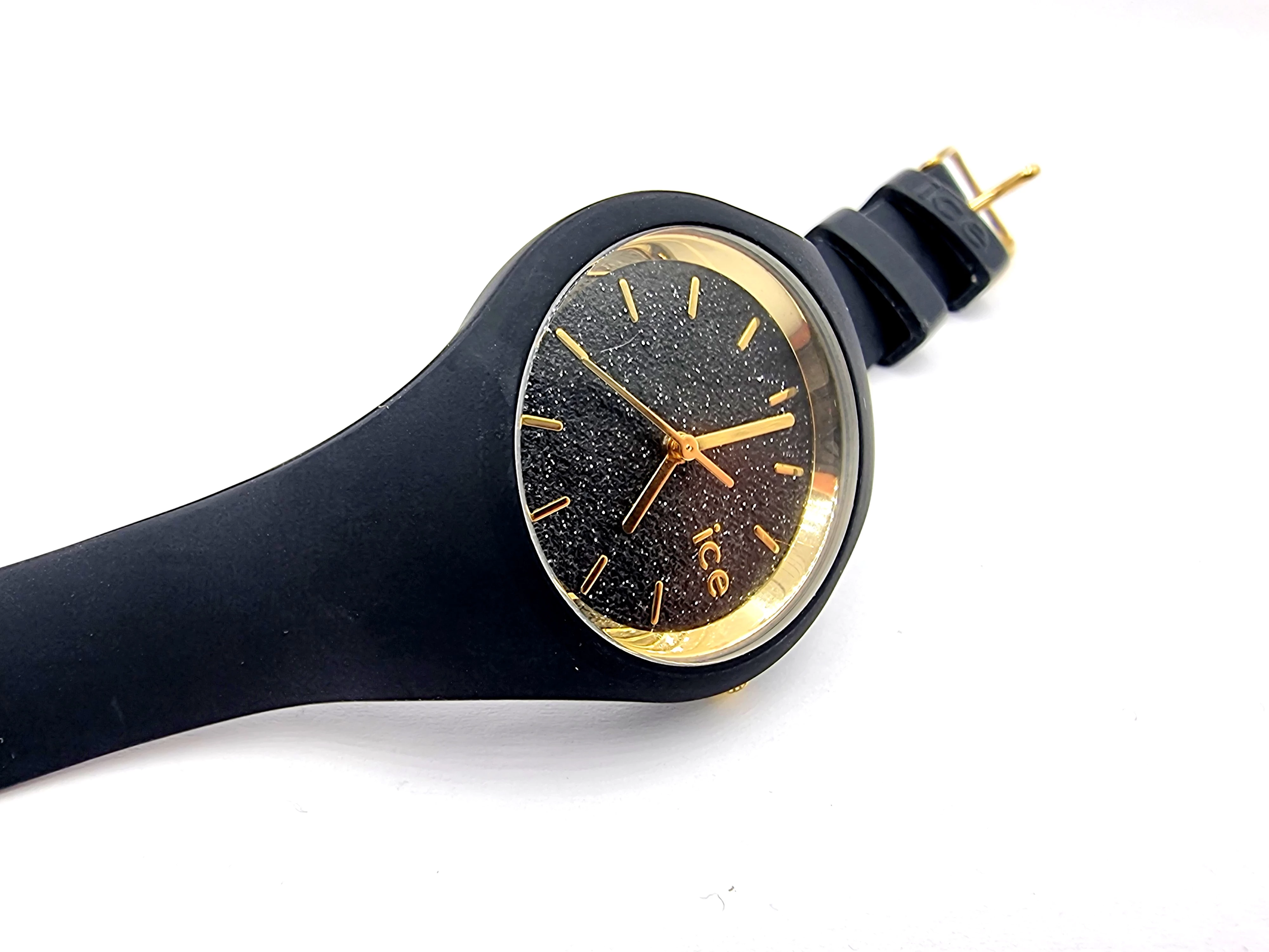 zegarek-ice-watch-mechanizm-kwarcowy