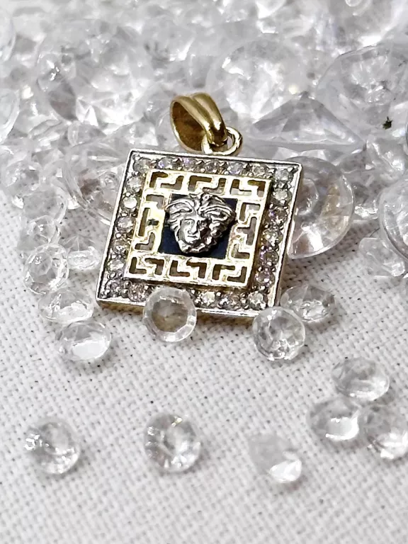 piekna-zlota-zawieszka-versace-585-209g-gajowa-70-wroclaw