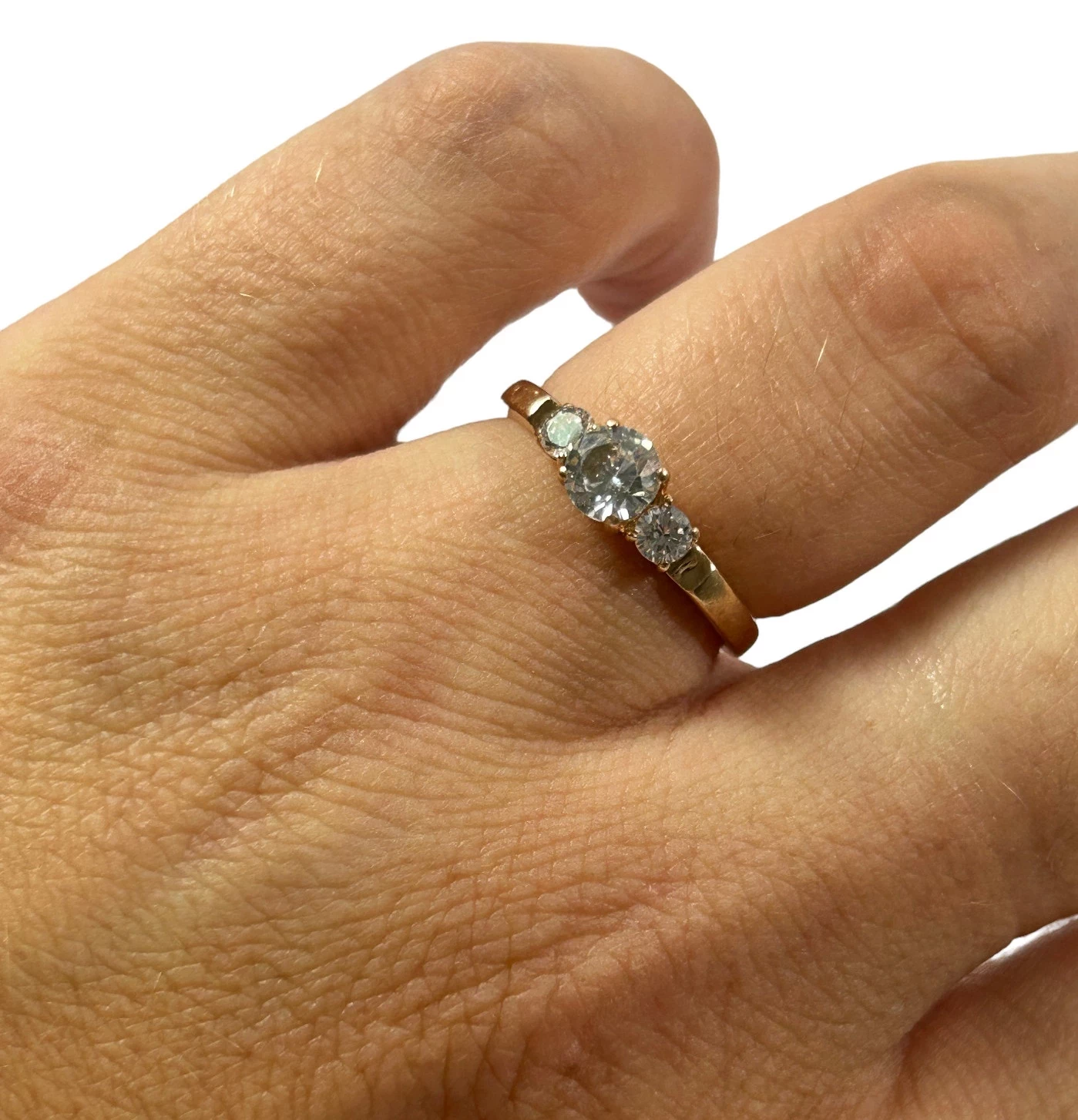 sliczny-zloty-pierscionek-185g-585-13-kolor-dominujacy-205826-225106