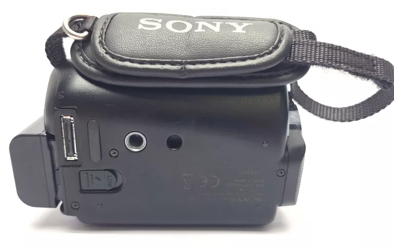 KAMERA SONY DCR-SR32E / STACJA DOKUJĄCA (SŁABY STAN)
