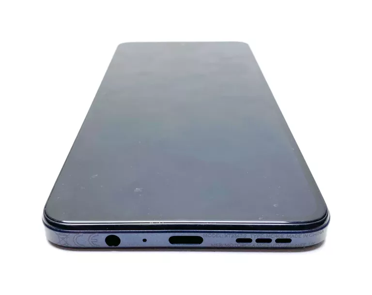 TELEFON MOTOROLA MOTO G84 5G 12 GB / 256 GB