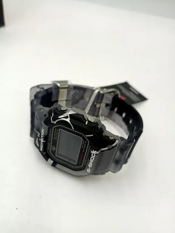 ZEGAREK CASIO G-SHOCK DW-5000SS-1ER