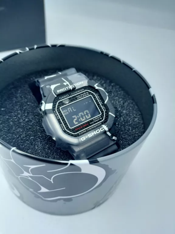 ZEGAREK CASIO G-SHOCK DW-5000SS-1ER
