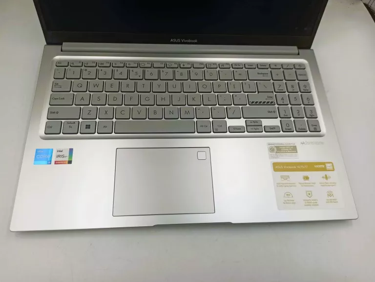 LAPTOP ASUS VIVOBOOK A1504ZA-BQ741W 15,6 ", I5, 16 GB/512 GB KOMPLET