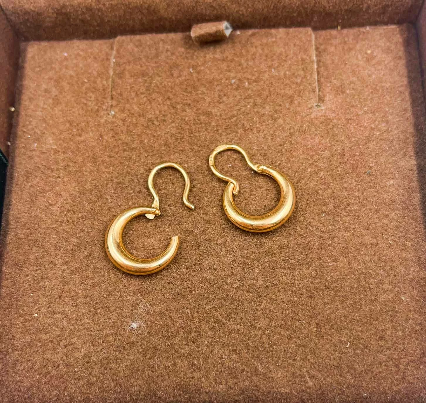 zlote-kolczyki-p585-w26g-o1cm-d2cm-pl-szembeka-2-warszawa