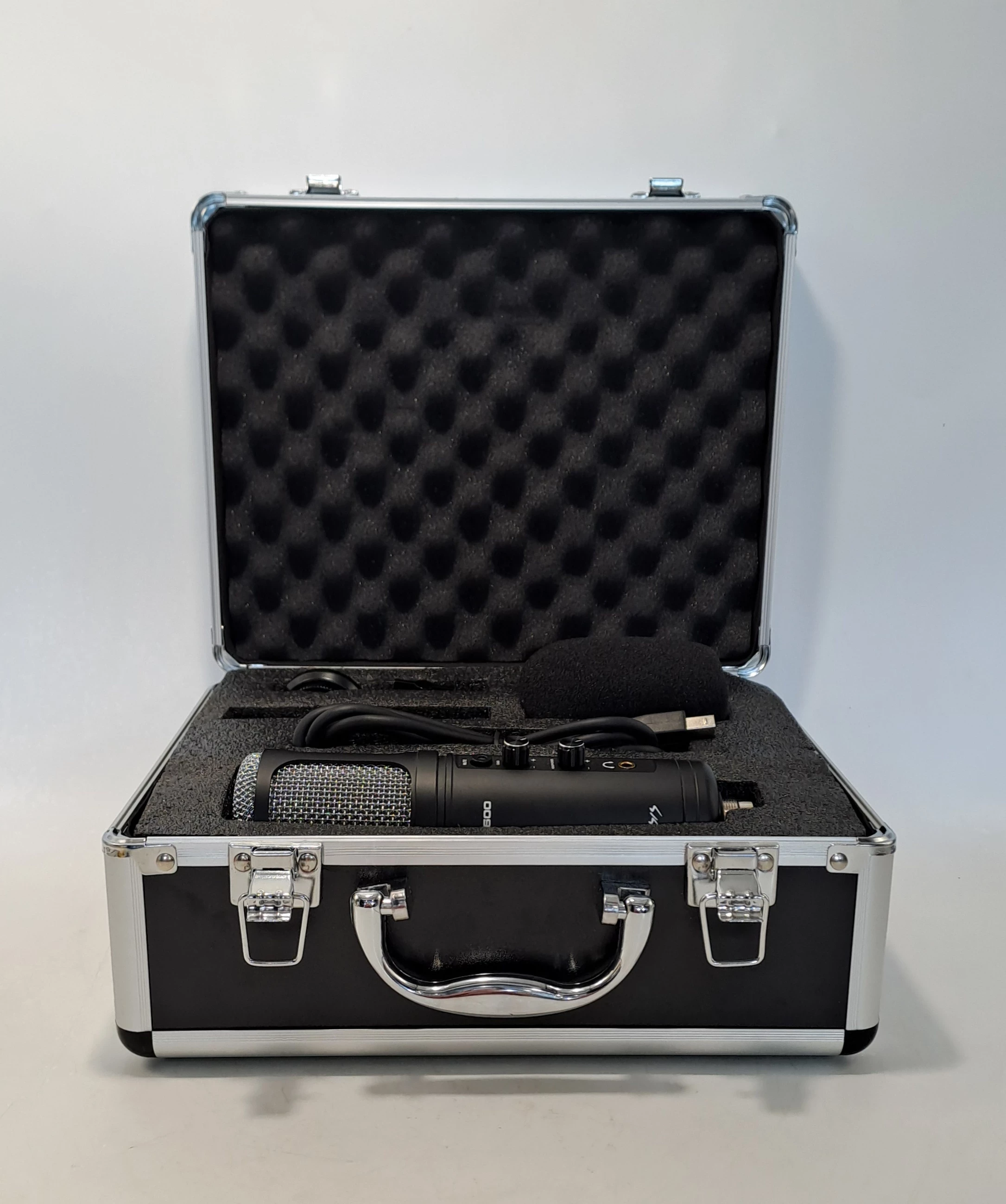 mikrofon-studyjny-genesis-radium-600-streaming-ean-gtin-5901969412109