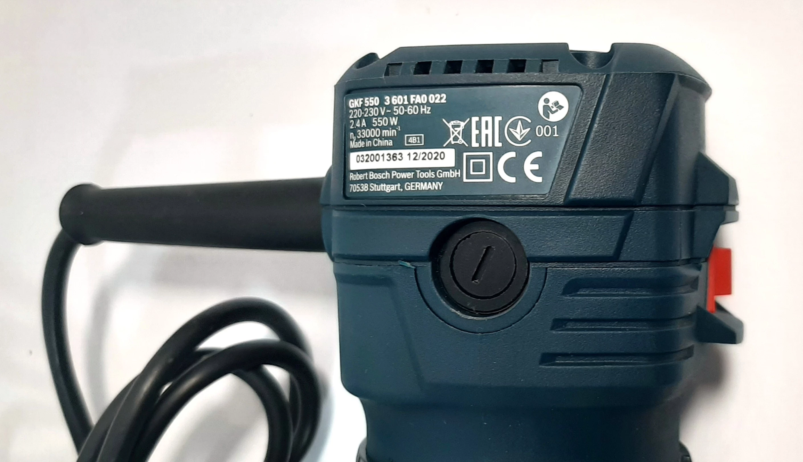 frezarka-bosch-professional-gkf-550-kpl-product-id-73663e3d-f6c3-4612-ab51-0d2562349235