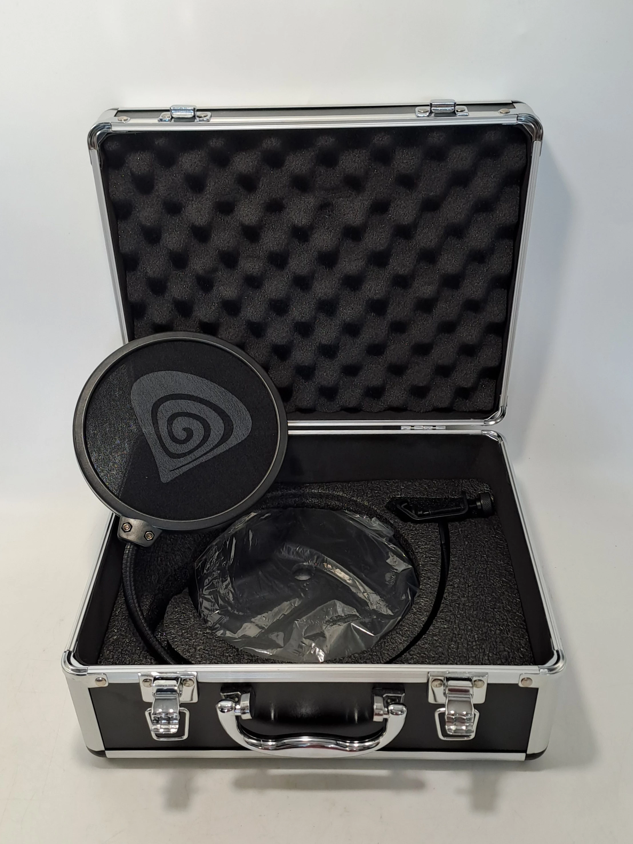 mikrofon-studyjny-genesis-radium-600-streaming-marka-genesis